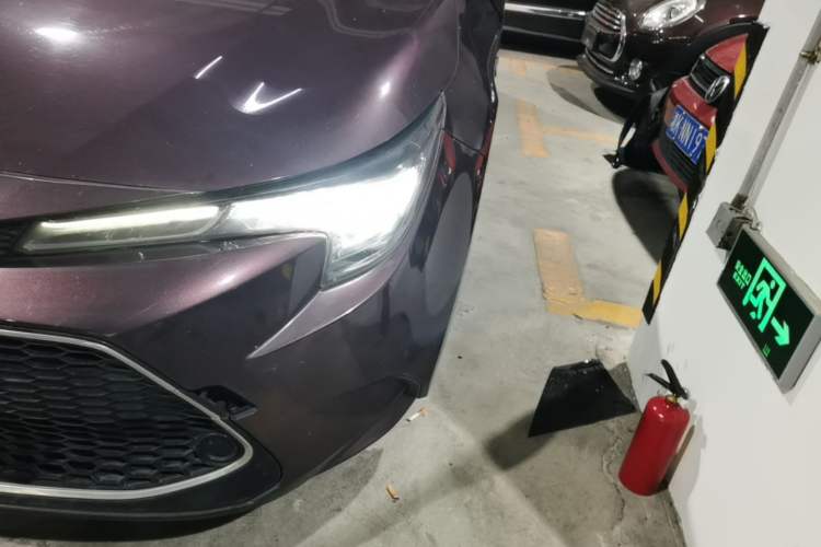 Used Toyota Levin 2019 Dual-Engine 1.8H E-CVT Luxury Edition China VI Standard Left Front Headlight