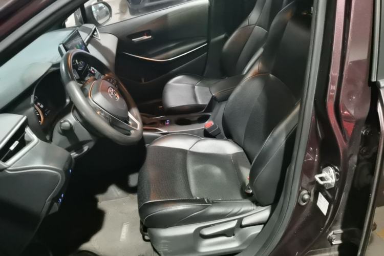 Used Toyota Levin 2019 Dual-Engine 1.8H E-CVT Luxury Edition China VI Standard Left Front Seat