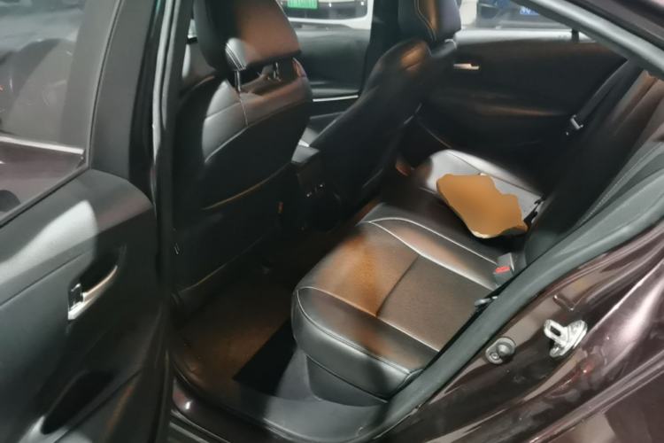 Used Toyota Levin 2019 Dual-Engine 1.8H E-CVT Luxury Edition China VI Standard Left Rear Seat