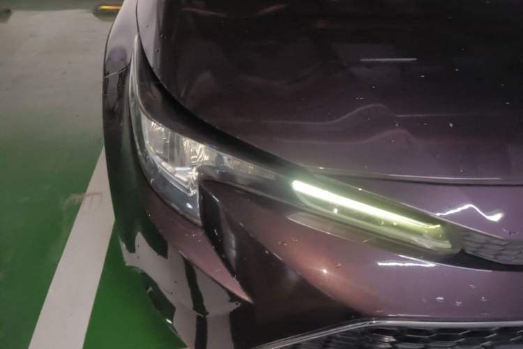 Used Toyota Levin 2019 Dual-Engine 1.8H E-CVT Luxury Edition China VI Standard Right Front Headlight