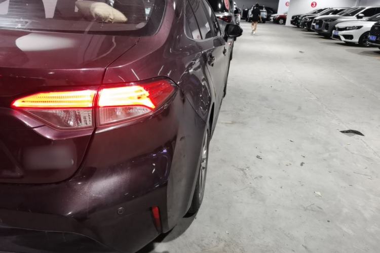Used Toyota Levin 2019 Dual-Engine 1.8H E-CVT Luxury Edition China VI Standard Right Rear Taillight