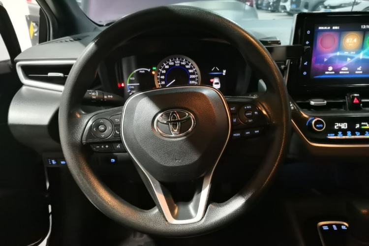 Used Toyota Levin 2019 Dual-Engine 1.8H E-CVT Luxury Edition China VI Standard Steering Wheel