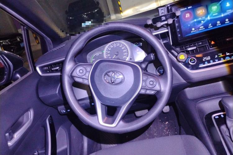 Used Toyota Levin 2019 Dual-Engine 1.8H E-CVT Sport Edition China VI Standard Steering Wheel