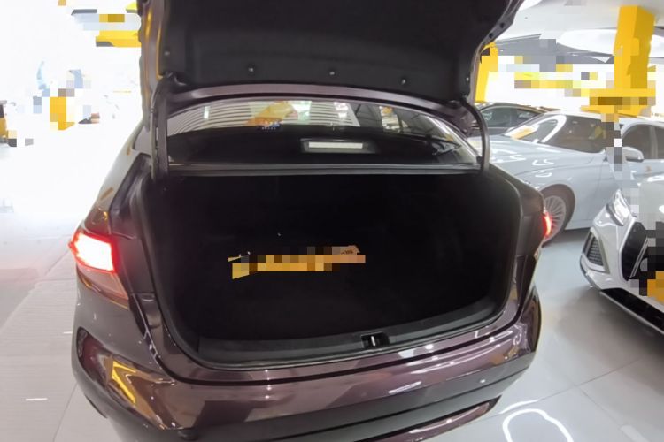 Used Toyota Levin 2019 Dual-Engine 1.8H E-CVT Sport Edition China VI Standard Trunk