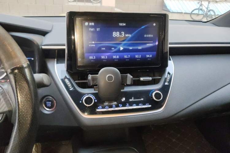 Used Toyota Levin 2019 185T CVT Sport Edition China V Standard Audio And AC Panel