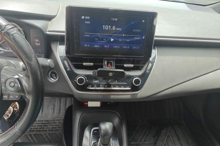 Used Toyota Levin 2019 185T CVT Luxury Edition China V Standard Audio And AC Panel