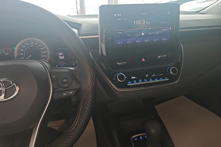 Used Toyota Levin 2019 185T CVT Luxury Edition China V Standard Center Console