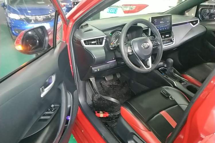 Used Toyota Levin 2019 185T CVT Luxury Edition China VI Standard Driver Seat
