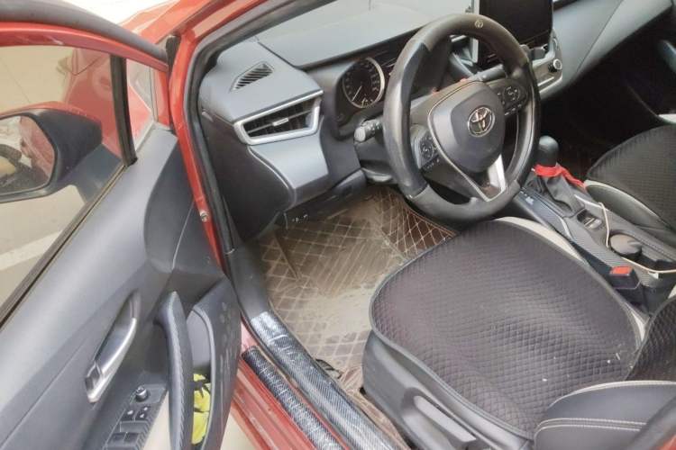 Used Toyota Levin 2019 185T CVT Sport Edition China V Standard Driver Seat