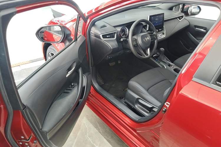 Used Toyota Levin 2019 185T CVT Sport Edition China VI Standard Driver Seat