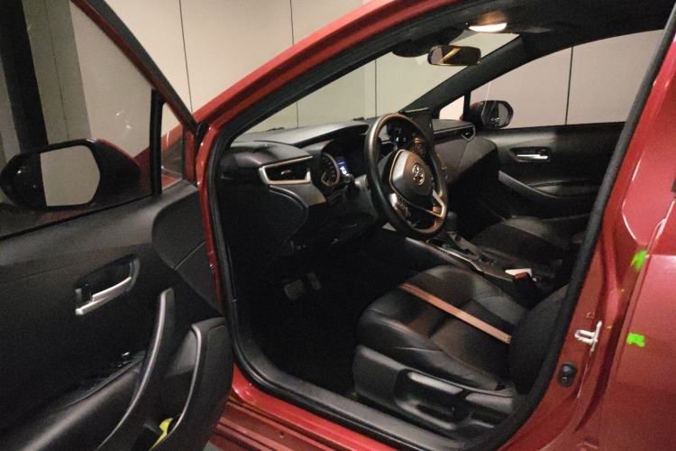 Used Toyota Levin 2019 185T CVT Luxury Edition China VI Standard Driver Seat
