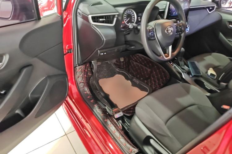 Used Toyota Levin 2019 185T CVT Luxury Edition China VI Standard Driver Seat