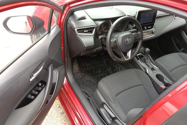 Used Toyota Levin 2019 185T CVT Sport Edition China VI Standard Driver Seat