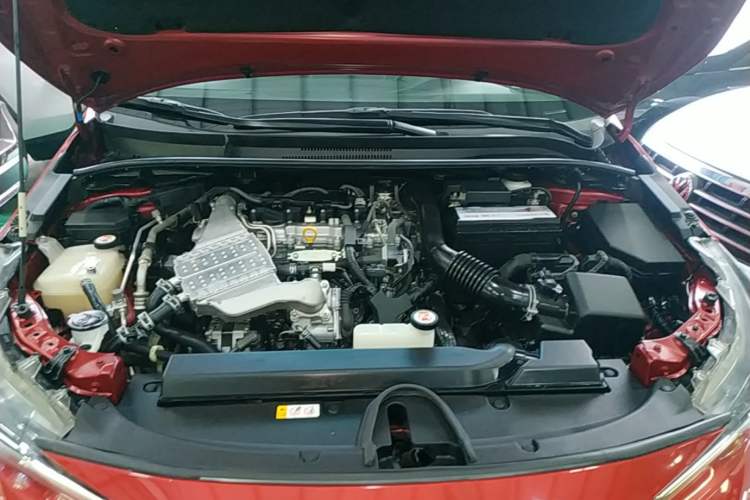 Used Toyota Levin 2019 185T CVT Luxury Edition China VI Standard Engine Bay