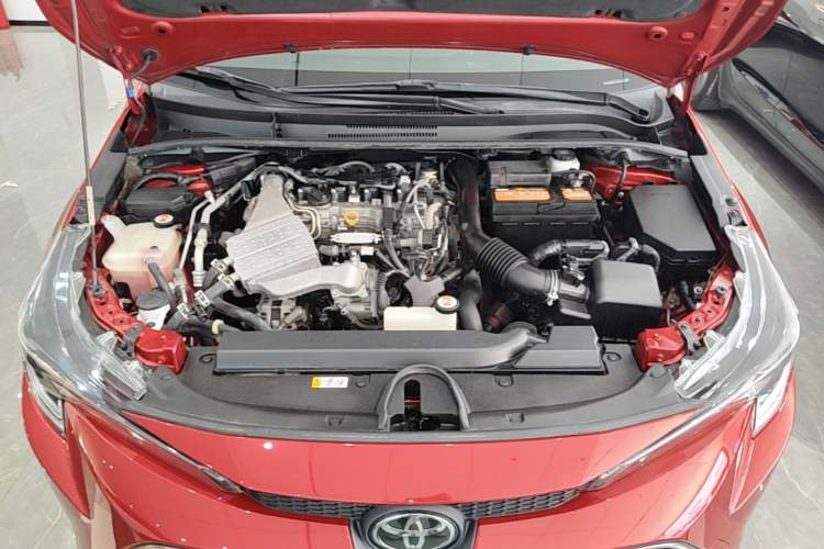 Used Toyota Levin 2019 185T CVT Sport Edition China VI Standard Engine Bay