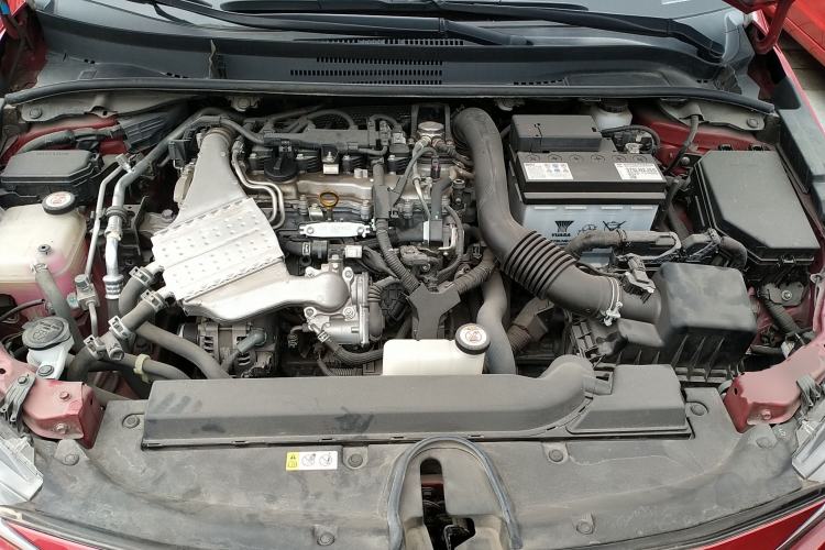 Used Toyota Levin 2019 185T CVT Luxury Edition China VI Standard Engine Bay