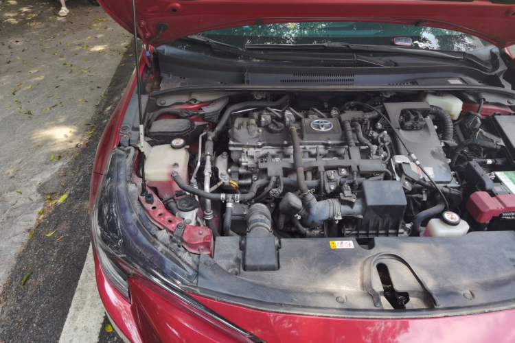 Used Toyota Levin 2019 Dual-Engine 1.8H E-CVT Sport Edition China VI Standard Engine Bay Right