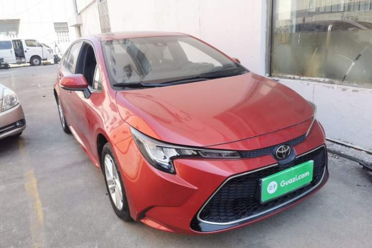 Used Toyota Levin 2019 185T CVT Luxury Edition China VI Standard Front Right 45 Deg