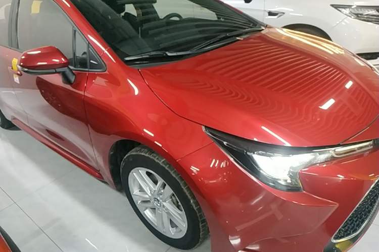 Used Toyota Levin 2019 185T CVT Luxury Edition China VI Standard Front Right 45 Deg