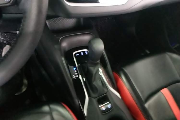 Used Toyota Levin 2019 185T CVT Luxury Edition China VI Standard Gear Lever