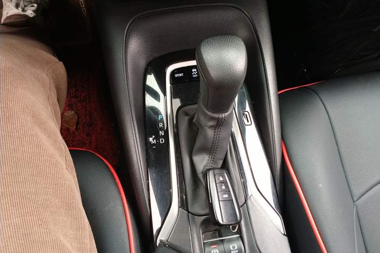 Used Toyota Levin 2019 185T CVT Luxury Edition China VI Standard Gear Lever
