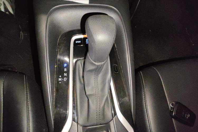 Used Toyota Levin 2019 185T CVT Luxury Edition China VI Standard Gear Lever