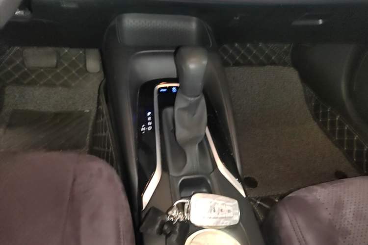 Used Toyota Levin 2019 185T CVT Sport Edition China VI Standard Gear Lever