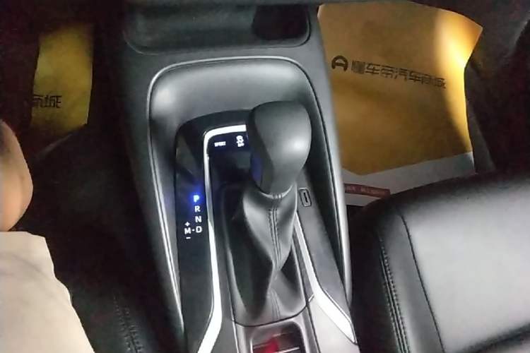 Used Toyota Levin 2019 185T CVT Luxury Edition China VI Standard Gear Lever