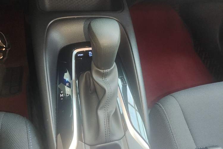 Used Toyota Levin 2019 185T CVT Sport Edition China VI Standard Gear Lever