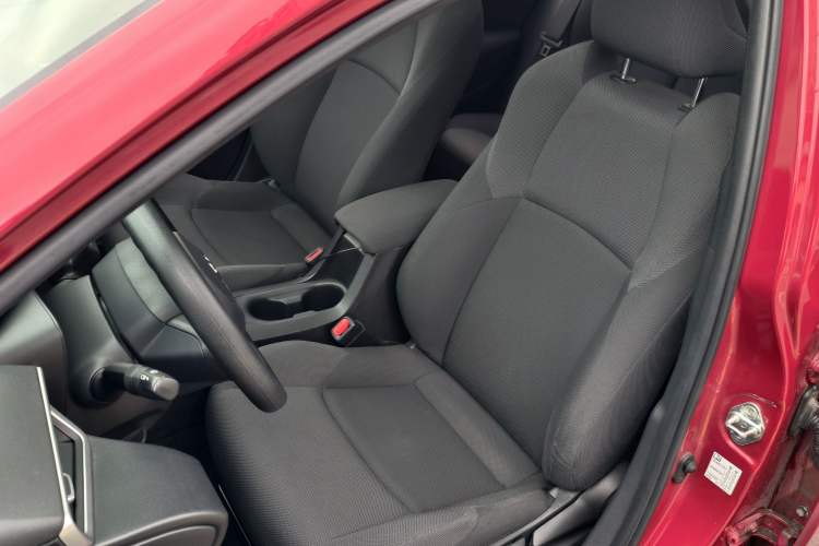 Used Toyota Levin 2019 185T CVT Luxury Edition China VI Standard Interior 1