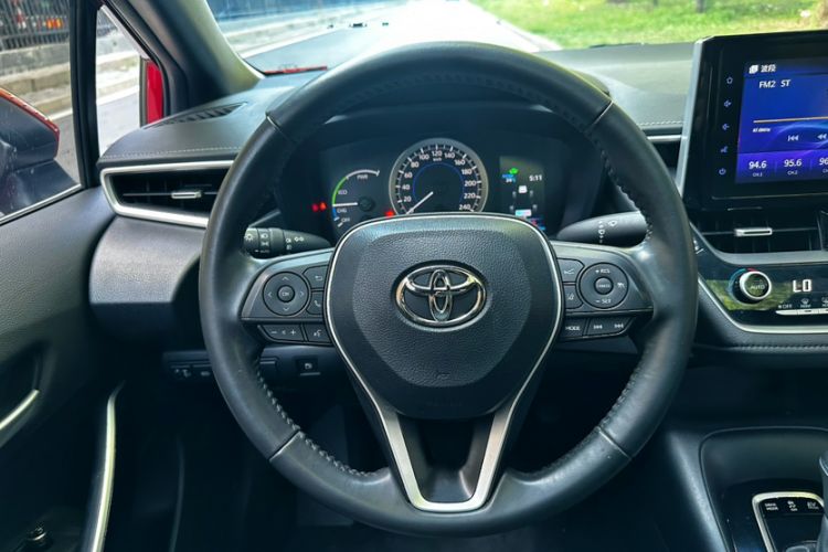 Used Toyota Levin 2019 Dual-Engine 1.8H E-CVT Luxury Edition China VI Standard Interior 1