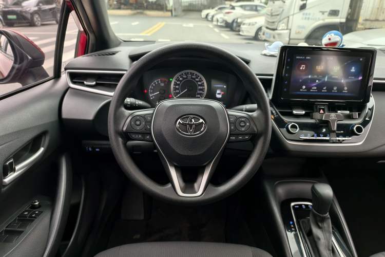Used Toyota Levin 2019 185T CVT Luxury Edition China VI Standard Interior 3