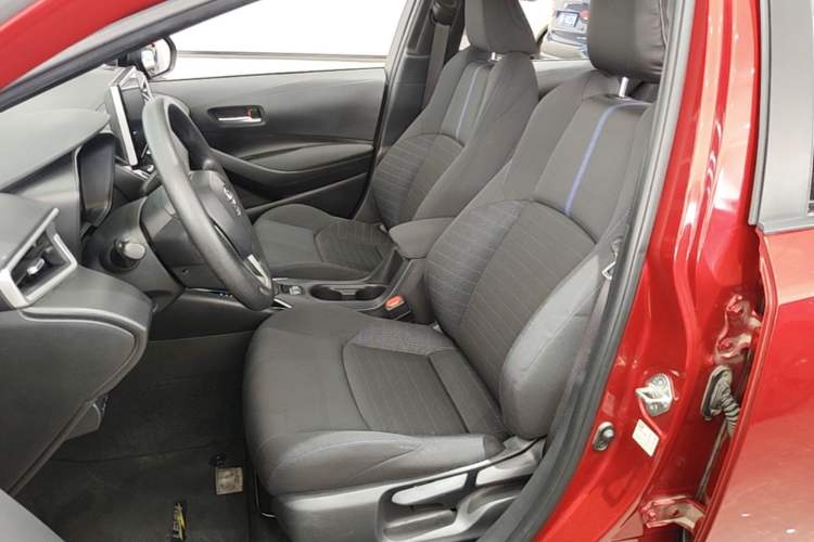 Used Toyota Levin 2019 185T CVT Sport Edition China VI Standard Left Front Seat