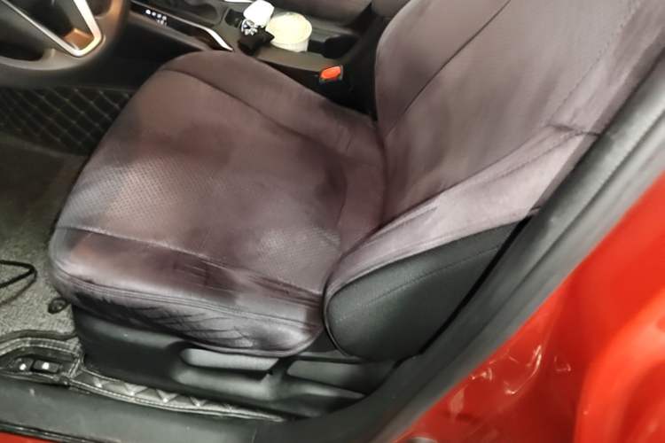 Used Toyota Levin 2019 185T CVT Sport Edition China VI Standard Left Front Seat