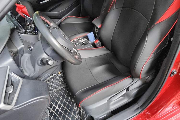 Used Toyota Levin 2019 185T CVT Luxury Edition China VI Standard Left Front Seat