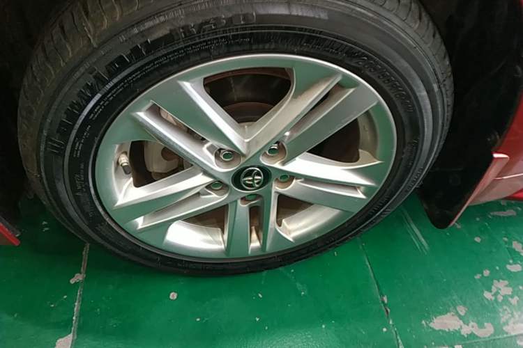 Used Toyota Levin 2019 185T CVT Luxury Edition China VI Standard Left Front Wheel Hub