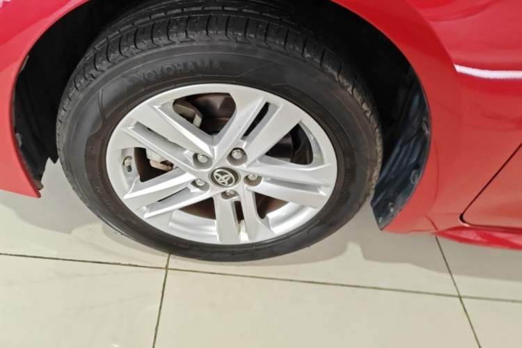 Used Toyota Levin 2019 185T CVT Luxury Edition China VI Standard Left Front Wheel Hub