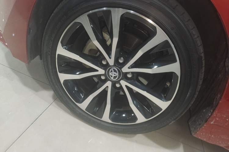 Used Toyota Levin 2019 185T CVT Sport Edition China VI Standard Left Front Wheel Hub