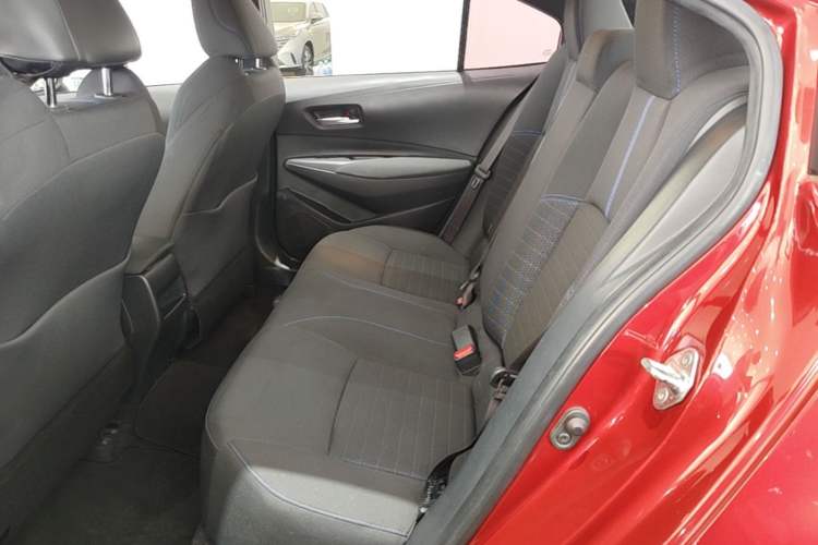 Used Toyota Levin 2019 185T CVT Sport Edition China VI Standard Left Rear Seat