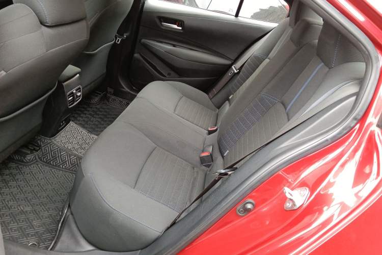 Used Toyota Levin 2019 185T CVT Sport Edition China VI Standard Left Rear Seat