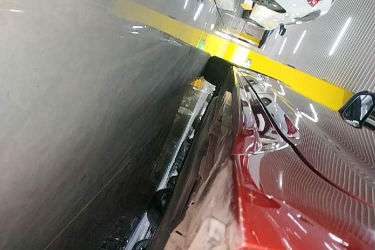 Used Toyota Levin 2019 185T CVT Luxury Edition China VI Standard Left Side Sill