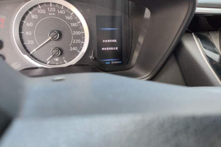 Used Toyota Levin 2019 185T CVT Luxury Edition China VI Standard Odometer Close Up
