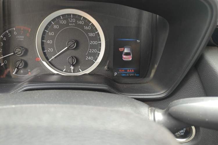 Used Toyota Levin 2019 185T CVT Luxury Edition China V Standard Odometer Close Up