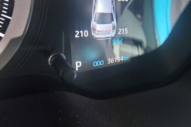 Used Toyota Levin 2019 185T CVT Sport Edition China VI Standard Odometer Close Up