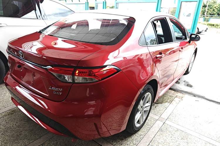 Used Toyota Levin 2019 185T CVT Luxury Edition China VI Standard Rear Right 45 Deg