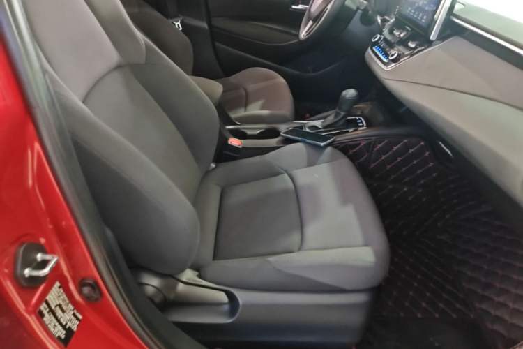 Used Toyota Levin 2019 185T CVT Luxury Edition China VI Standard Right Front Seat