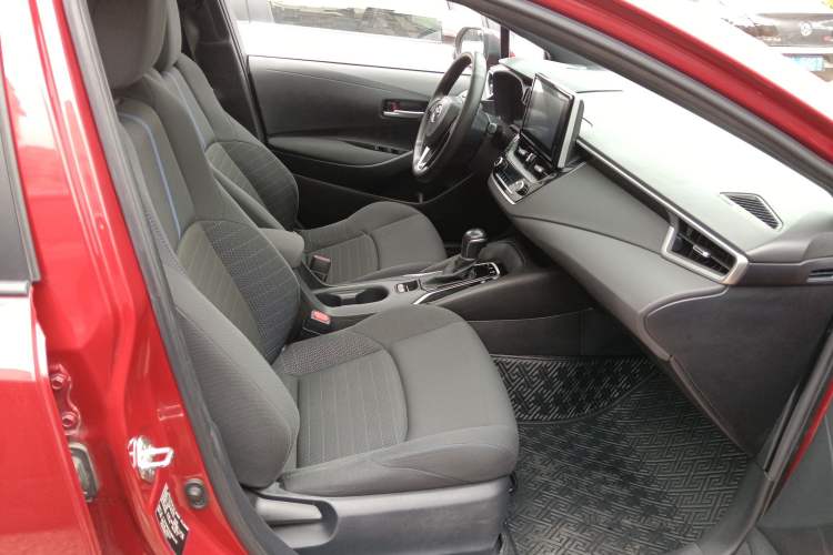 Used Toyota Levin 2019 185T CVT Sport Edition China VI Standard Right Front Seat