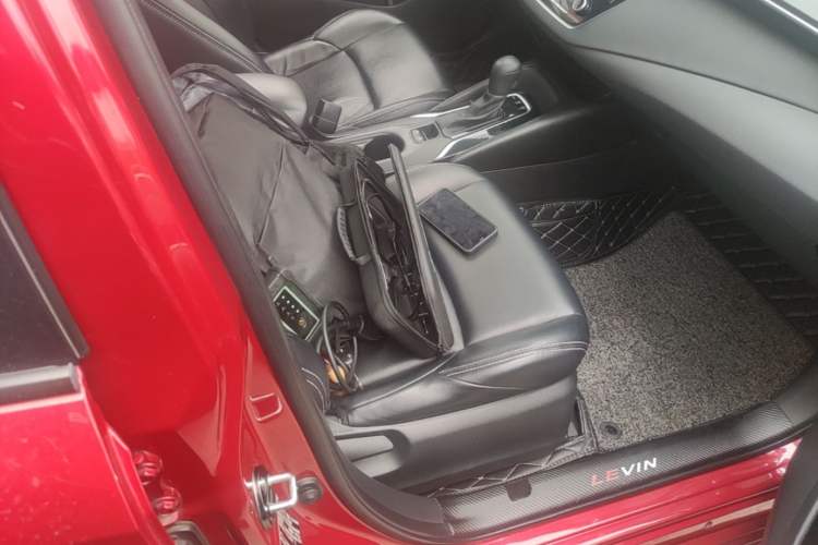 Used Toyota Levin 2019 185T CVT Sport Edition China VI Standard Right Front Seat