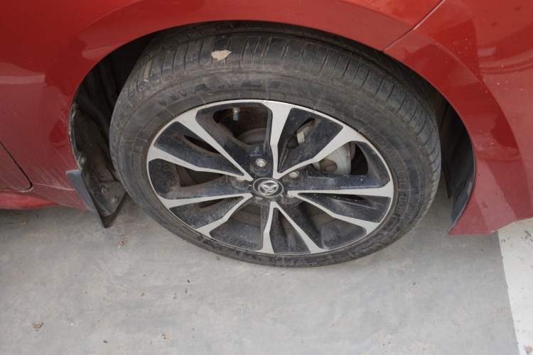 Used Toyota Levin 2019 185T CVT Sport Edition China V Standard Right Front Wheel Hub