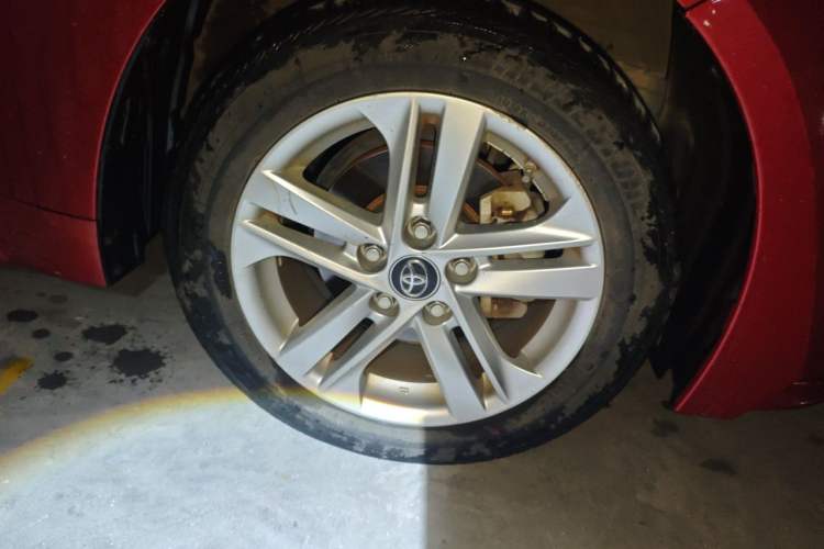 Used Toyota Levin 2019 185T CVT Luxury Edition China VI Standard Right Front Wheel Hub